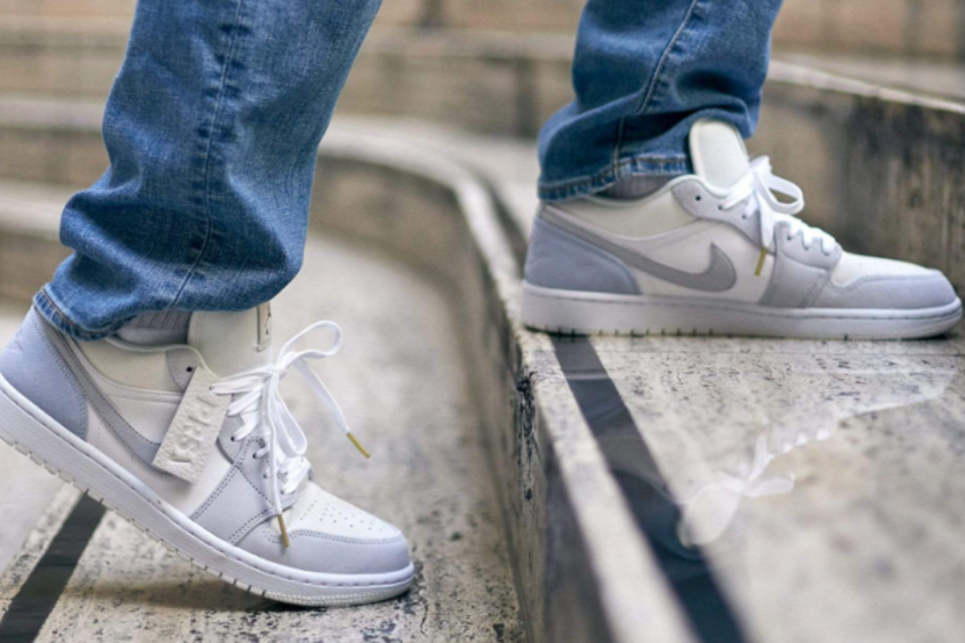 How to Lace Jordan 1 Low