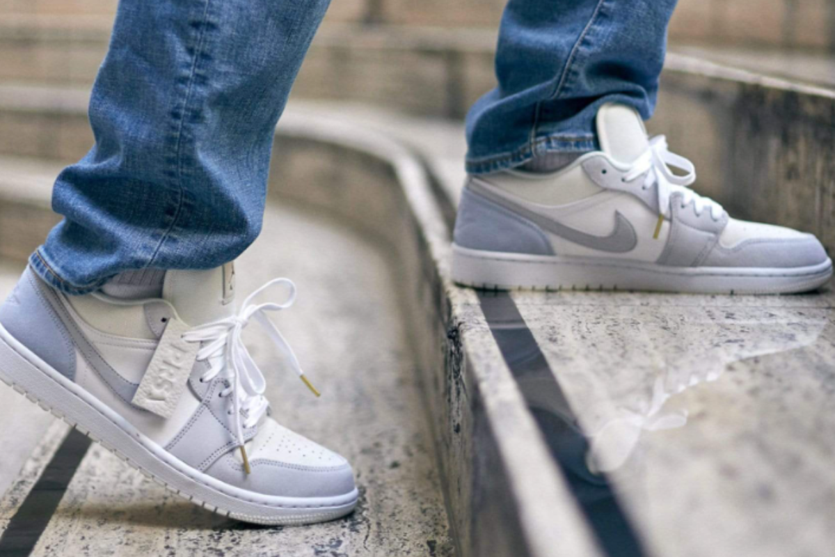 How to Lace Jordan 1 Low