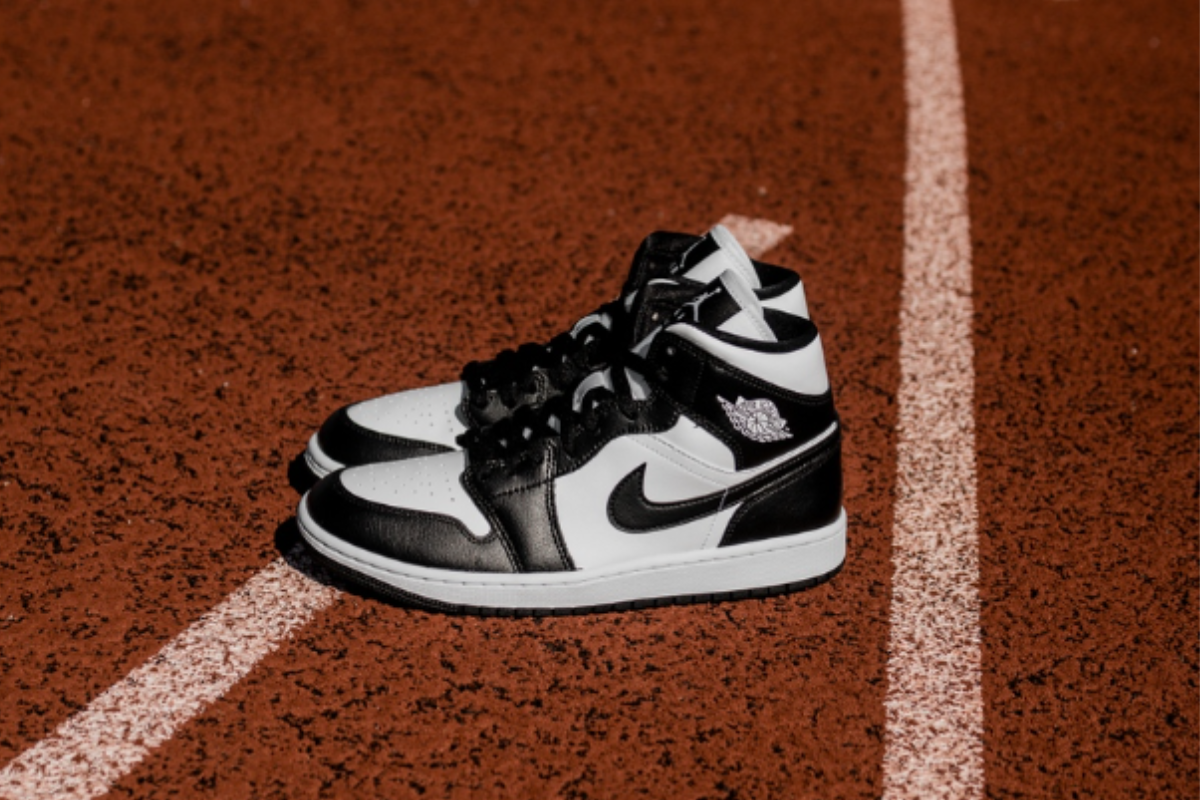 How to style Jordan 1 Mid