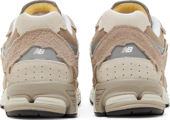 New Balance 2002R Protection Pack Driftwood
