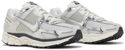 Nike Vomero 5 Photon Dust Metallic Silver