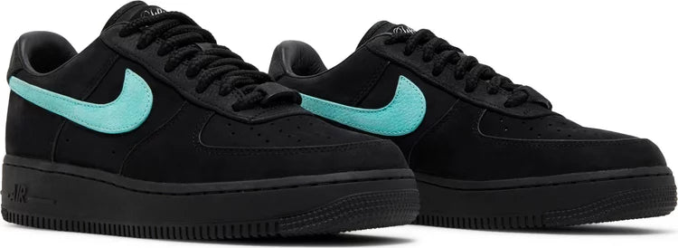 Nike Air Force 1 x Tiffany &amp; Co