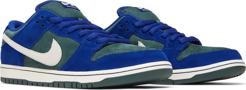 Nike Dunk Low SB Wildcard