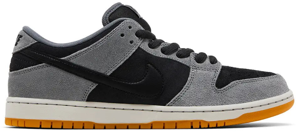 Nike Dunk Low SB Dark Smoke Grey