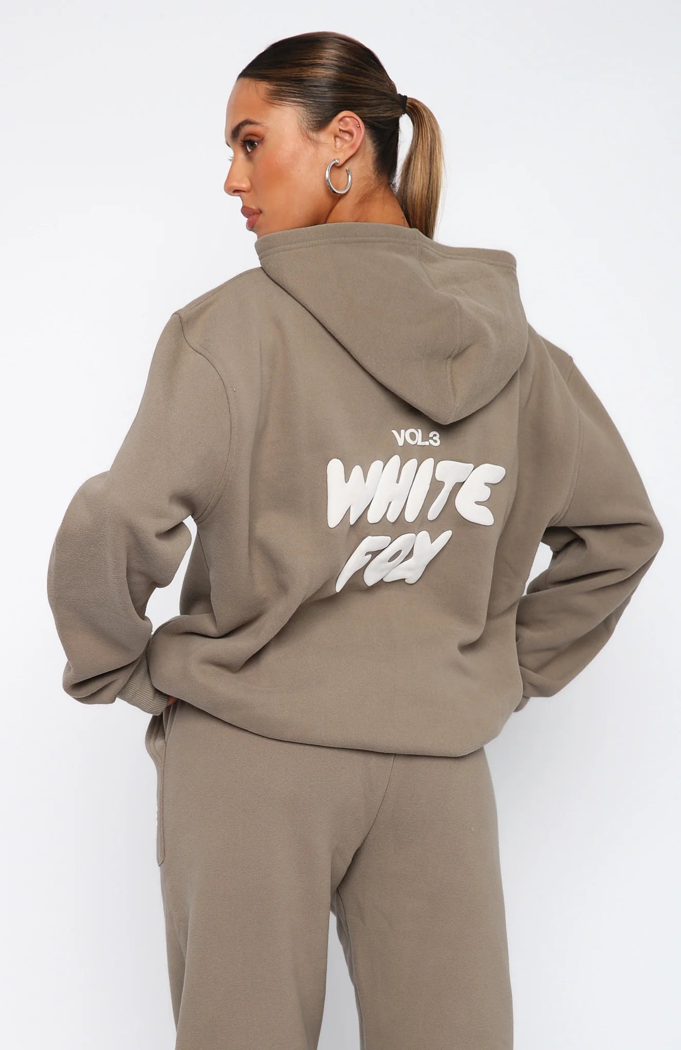 White Fox Hoodie Offstage Fawn
