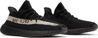 Yeezy 350 v2 Oreo