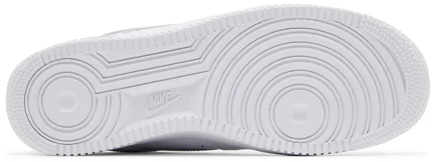 Nike Air Force 1 &