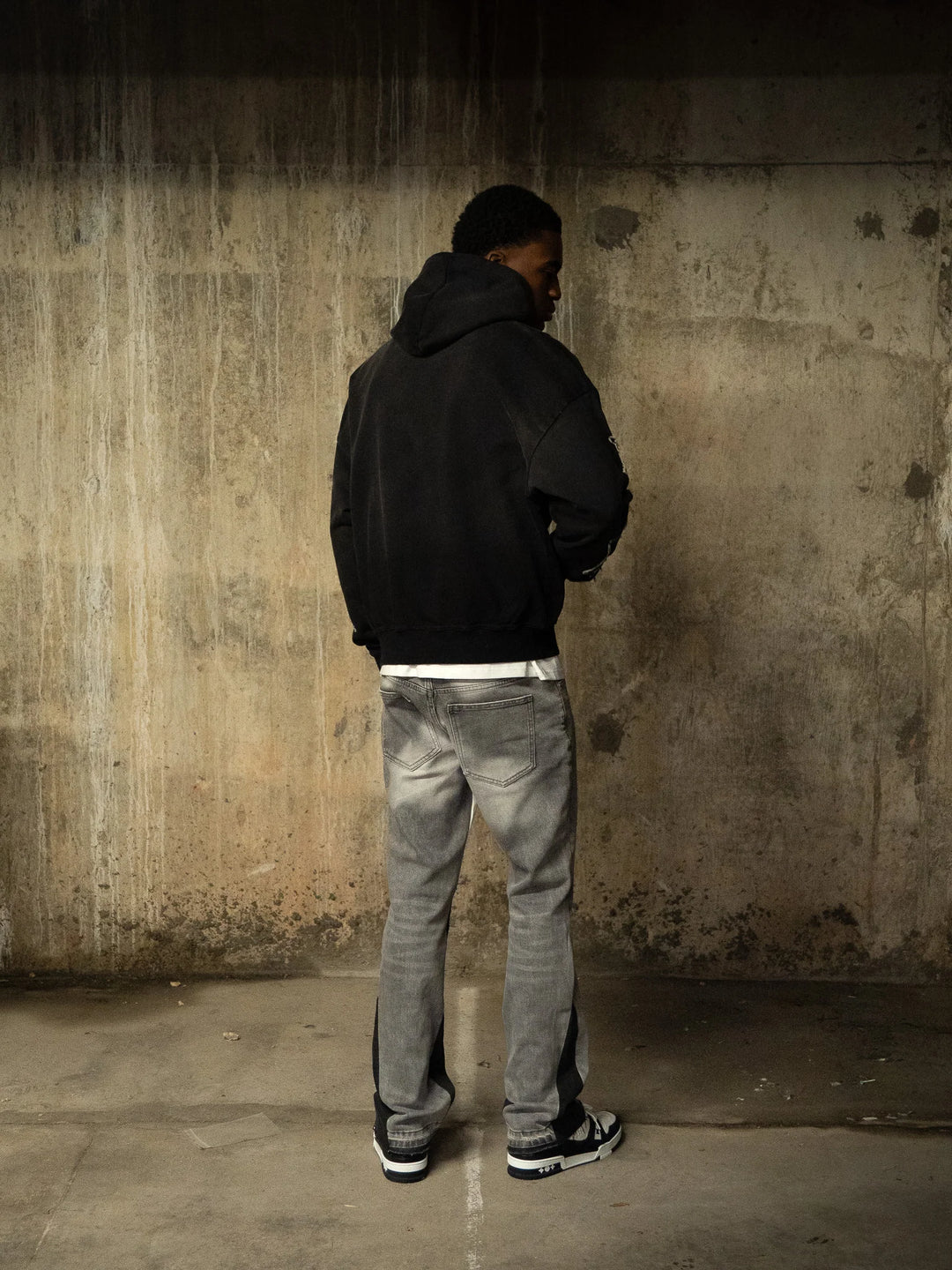 SIARR Star Hoodie Washed Black