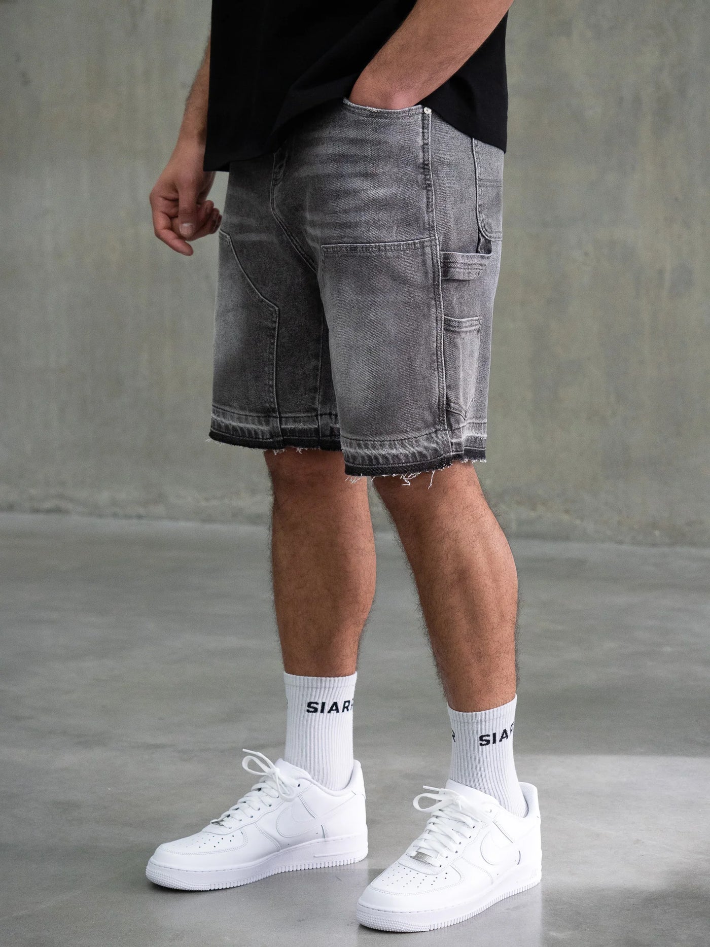 SIARR Carpenter Shorts Dark Grey