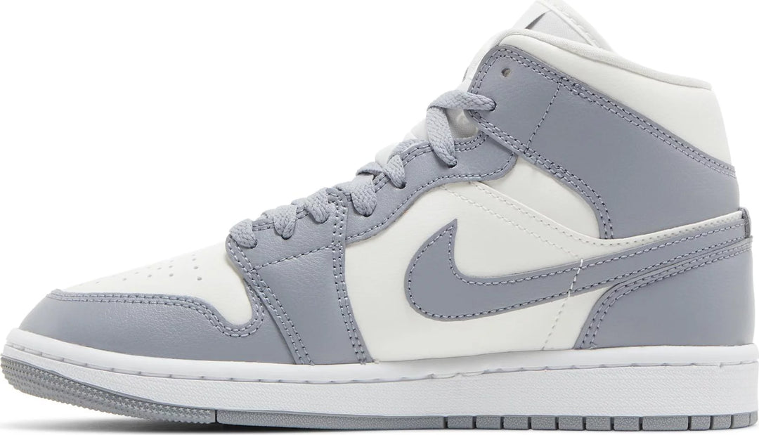 Nike Jordan 1 Mid Stealth W