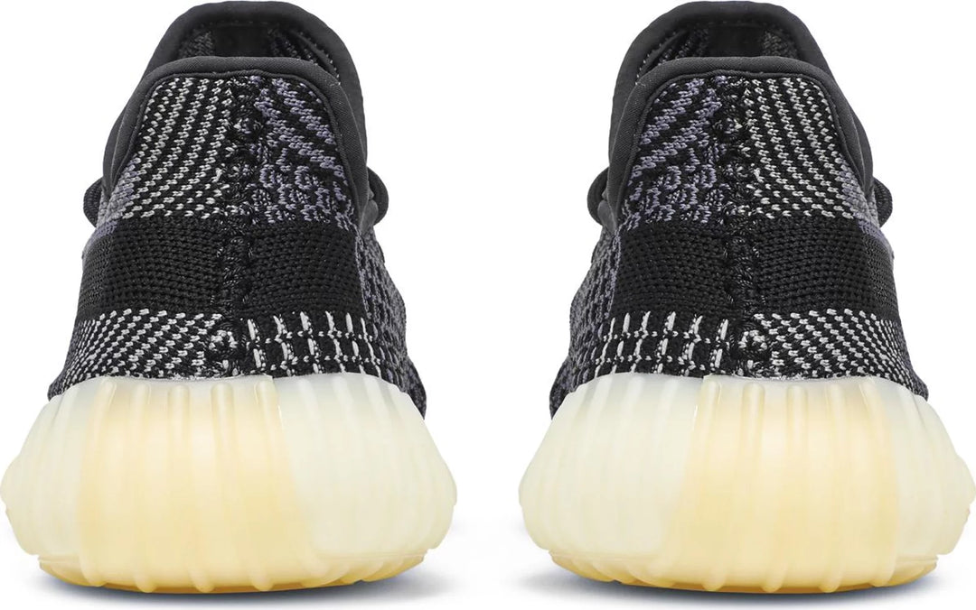 Yeezy 350 v2 Carbon W