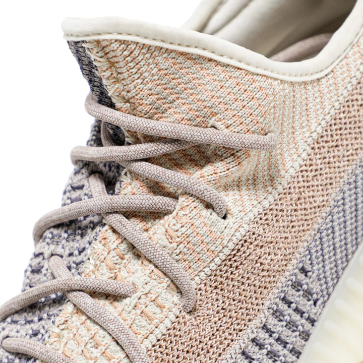 Yeezy 350 v2 Ash Pearl