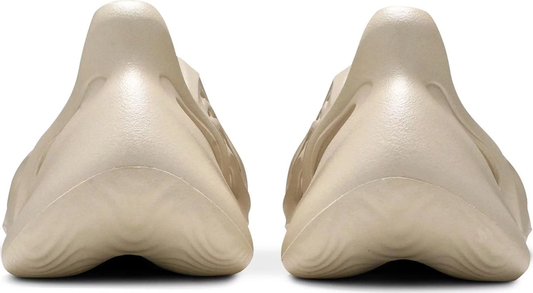Yeezy Foam Runner Sand – Flip Supply