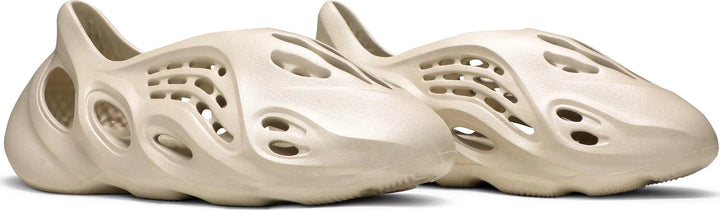 Yeezy Foam Runner Sand