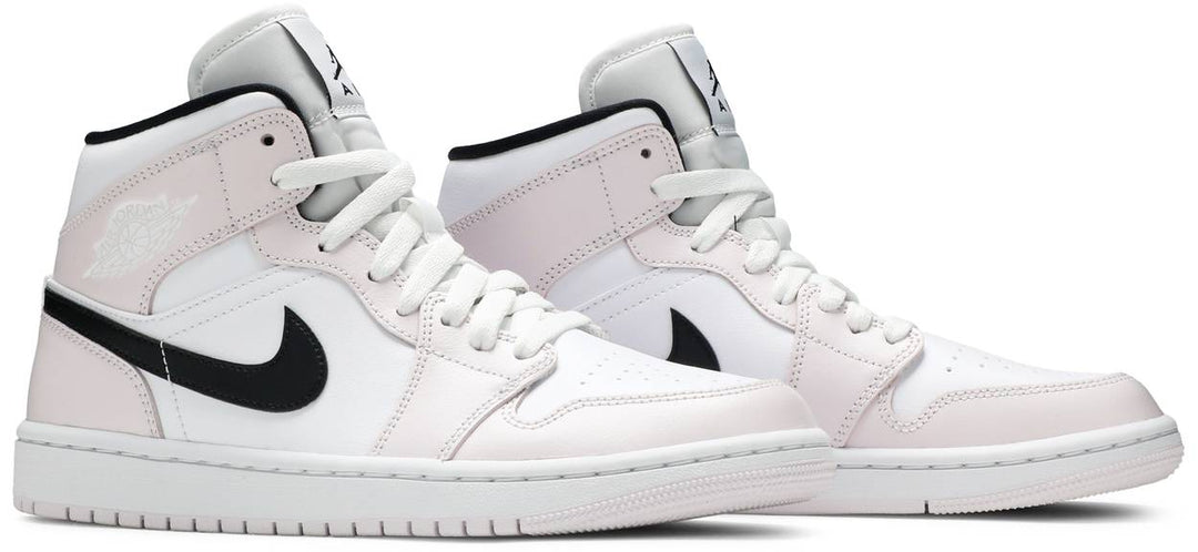 Nike Jordan 1 Mid Barely Rose W