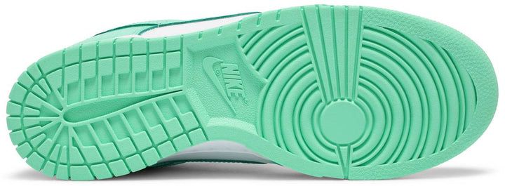 Nike Dunk Low Green Glow W