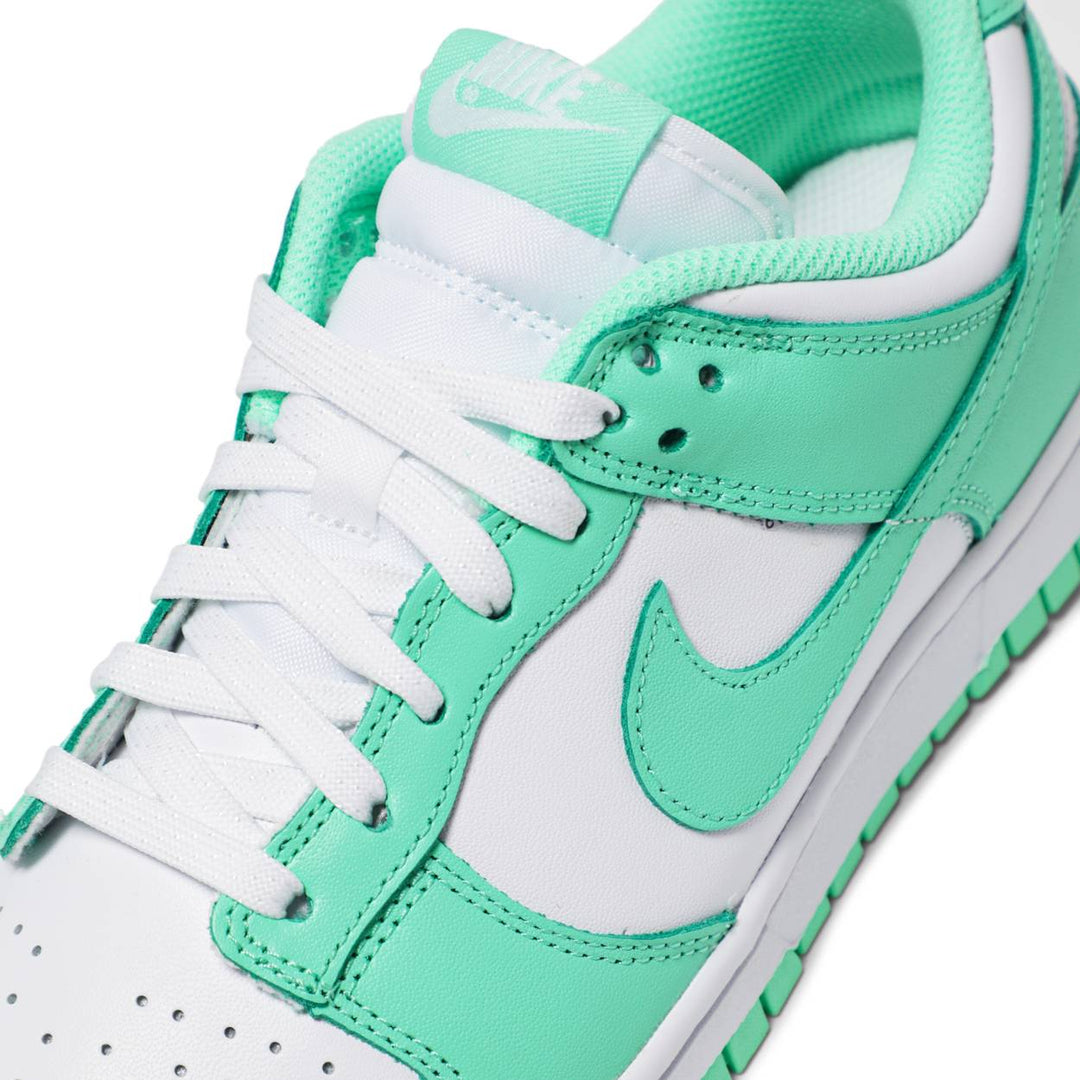 Nike Dunk Low Green Glow W