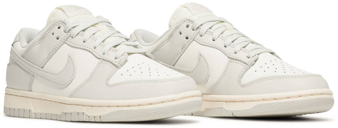 Nike Dunk Low Sail Light Bone W