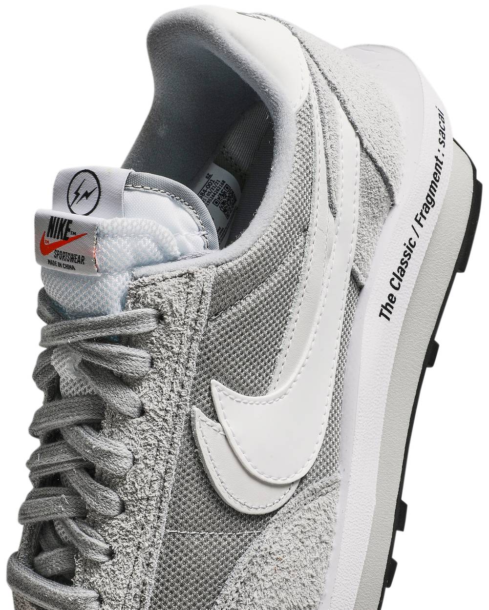 【27】sacai × Nike LD Waffle Summit White Fragment Design x sacai x Nike LDV Waffle \u0027Light Smoke Grey