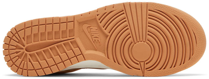 Nike Dunk Low Harvest Moon W