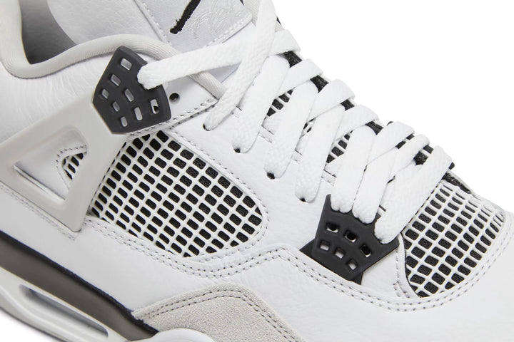 Nike Jordan 4 Military Black