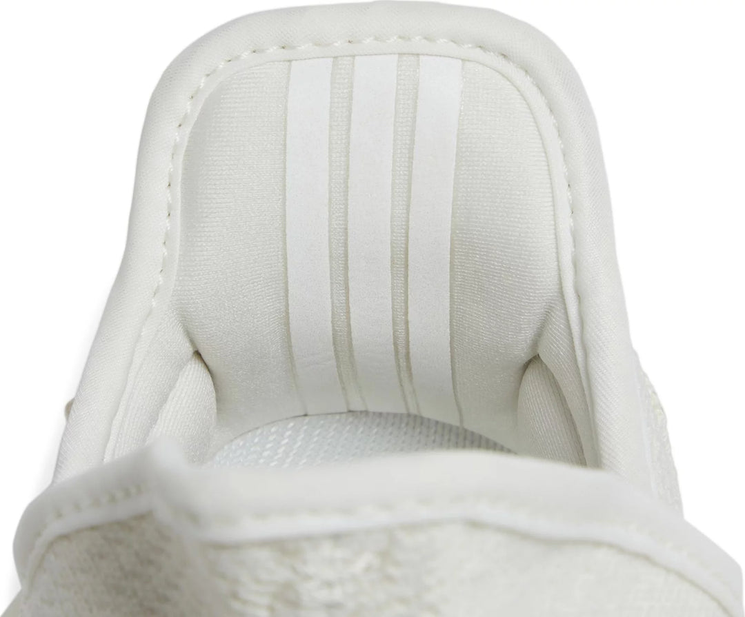 Yeezy 350 v2 Bone