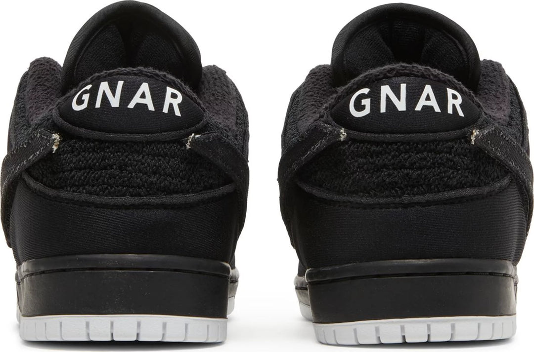 Nike Dunk Low SB Gnarhunter